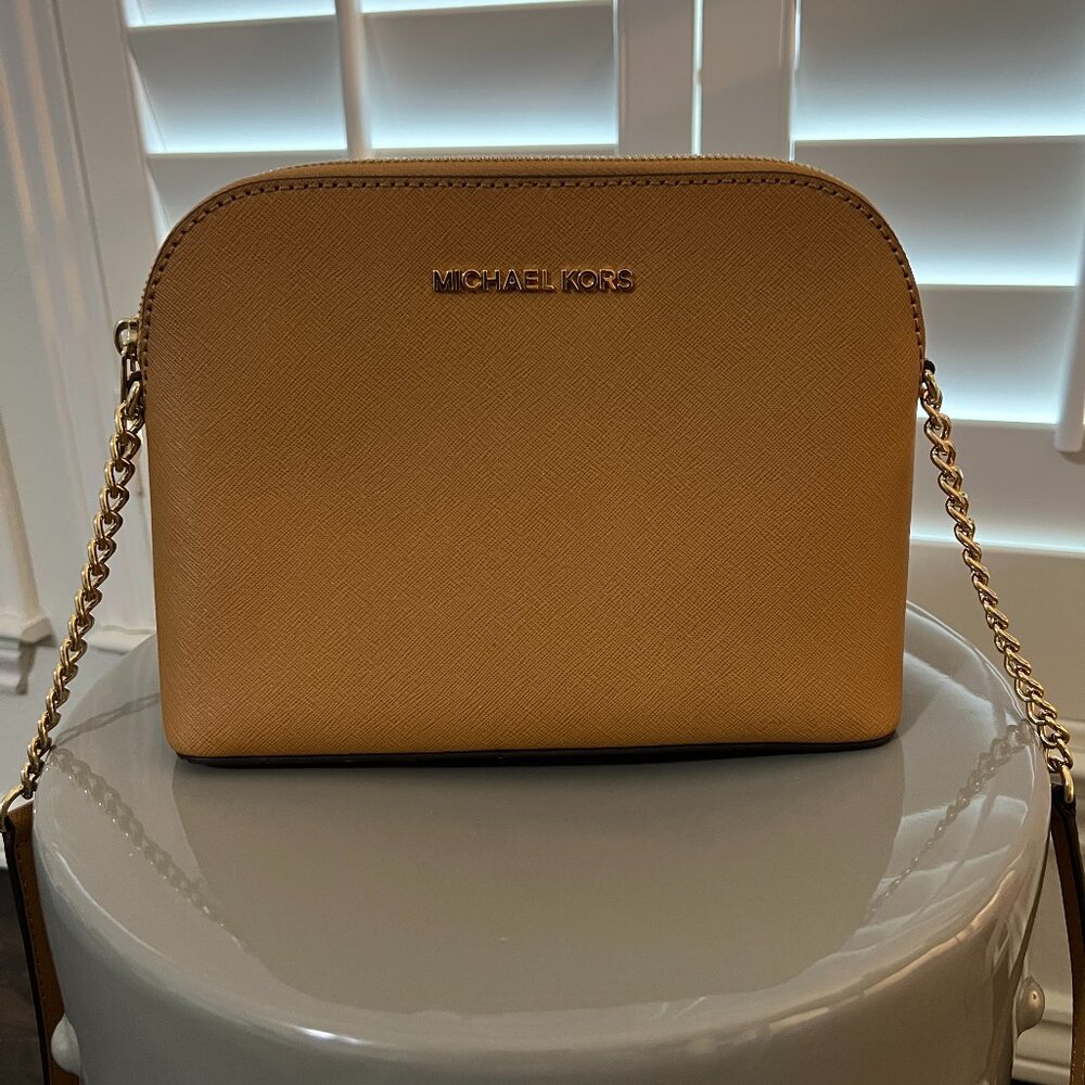 Michael Kors crossbody